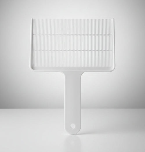 3D-printed duckweed skimmer for removing floating plants from a freshwater aquarium